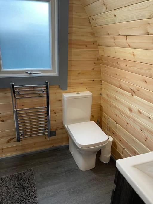 Ferienwohnung Bonny Wee Snug - Pod In Spean Bridge Exterior foto