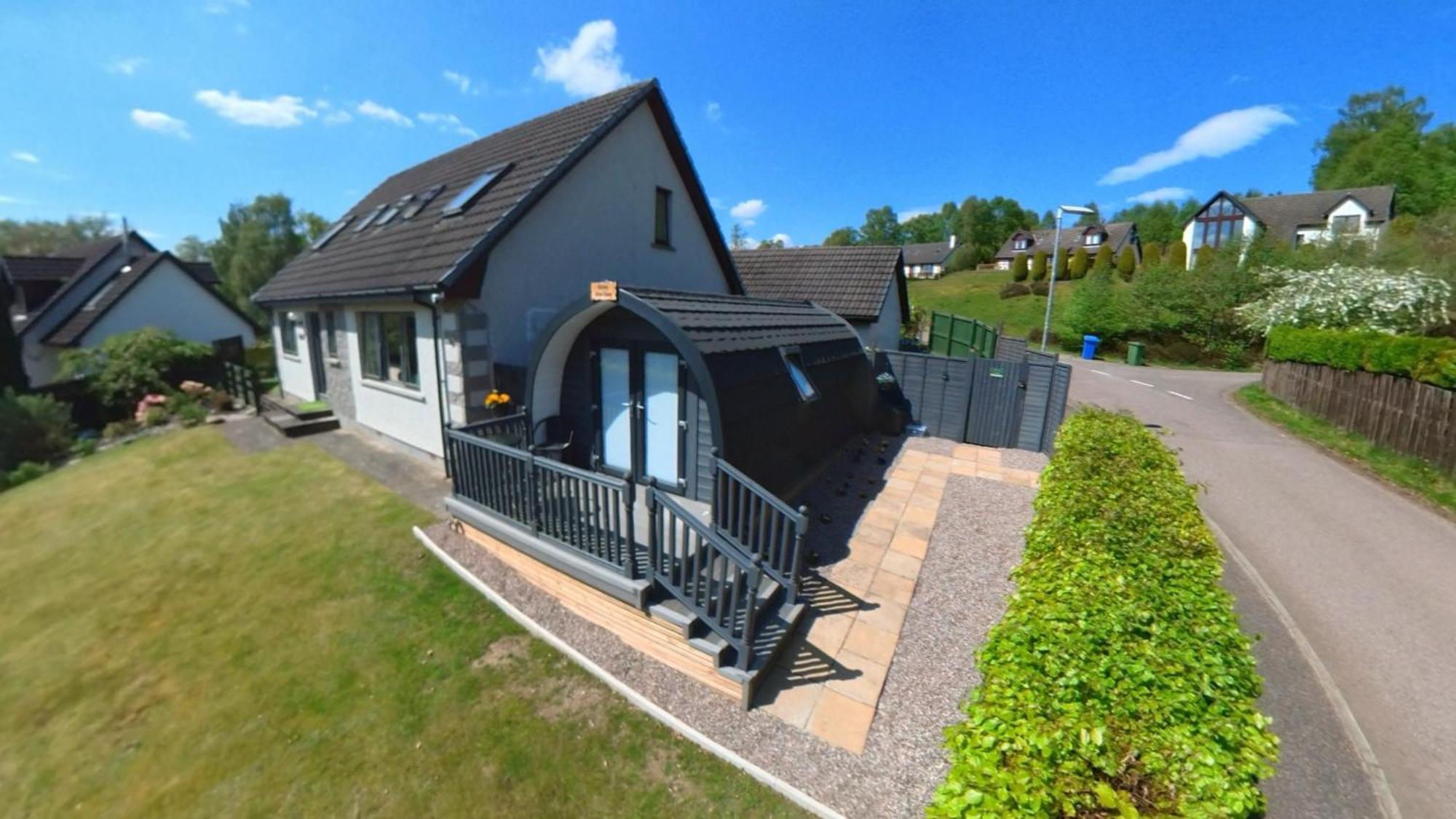 Ferienwohnung Bonny Wee Snug - Pod In Spean Bridge Exterior foto